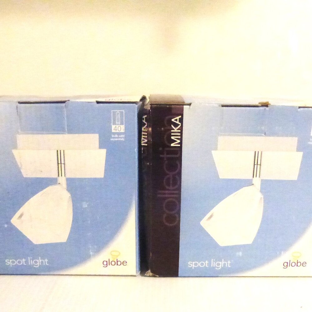 LOT of 2 Mika Collection SPOT LIGHT Chrome Light Fixtures Electric Light Fixture